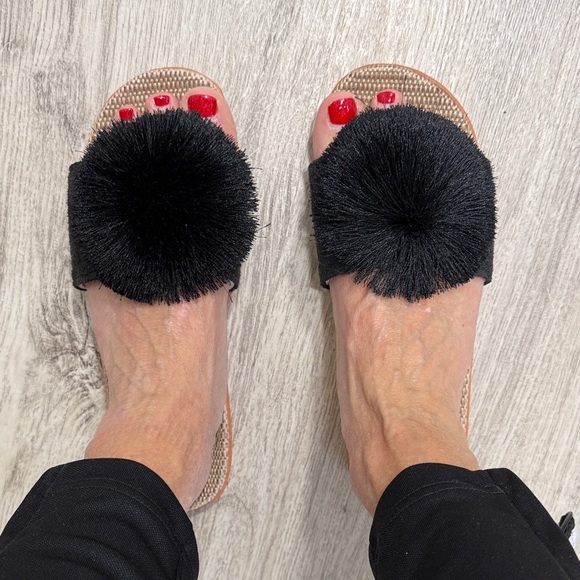 Black Pom-Pom Sandals - Picture 4 of 4